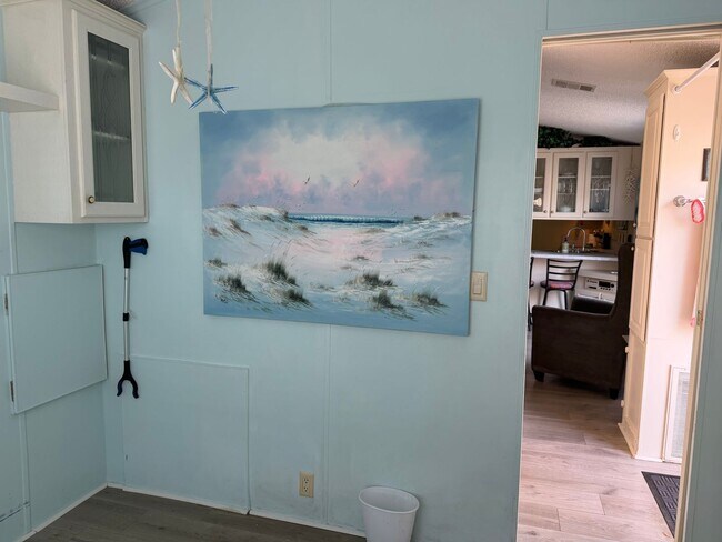 Building Photo - Mobile Home in Sarasota Lakes and Rv