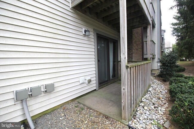 Building Photo - 5322 Ravens Crest Dr