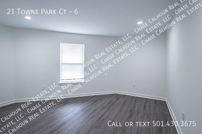 Building Photo - 21 Towne Park Ct