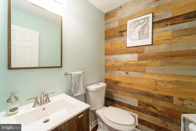 Building Photo - 6224 Capella Ave