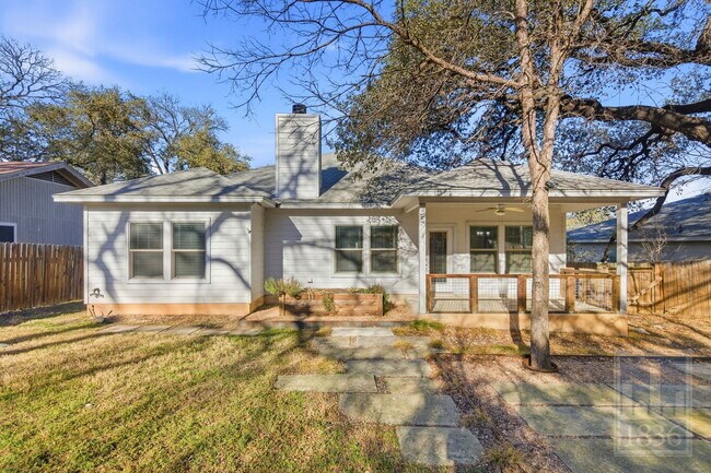 Building Photo - 14605 Running Deer Trail