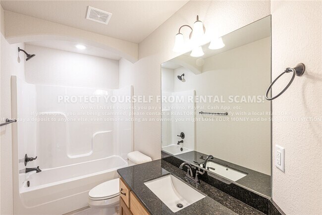 Building Photo - 4491 W Newton Ave