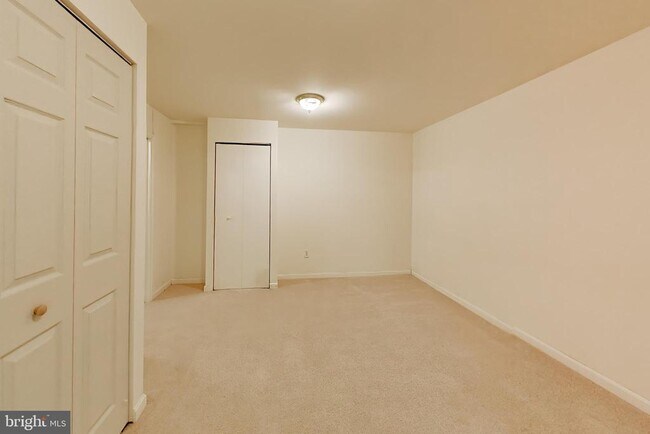 Building Photo - 14672 Brougham Way