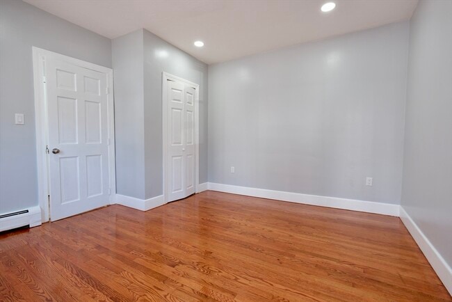 Building Photo - 23 Granfield Ave