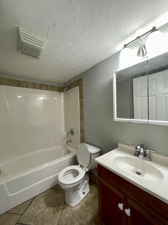 Building Photo - 2126 N 15th St