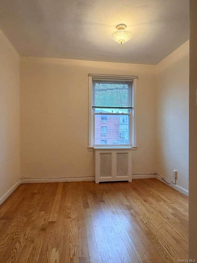 Building Photo - 77-31 166th St