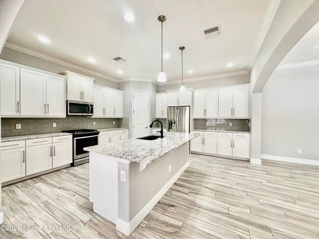 Building Photo - 2523 Rodina Dr