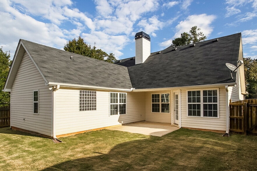 Building Photo - 40 Belltree Cir