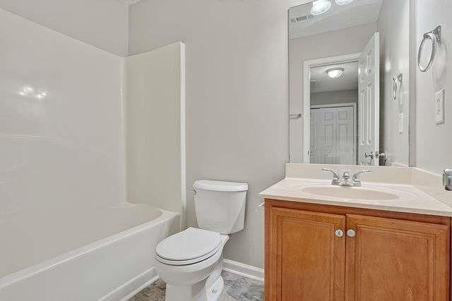 Building Photo - 2764 Haligan