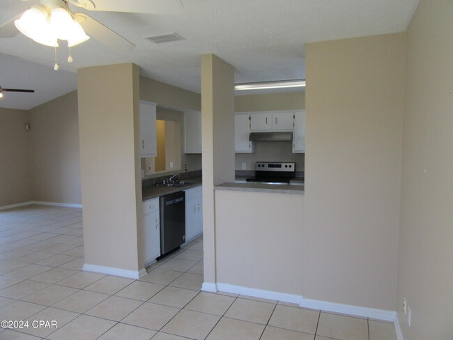 Building Photo - 1601 Louisiana Ave