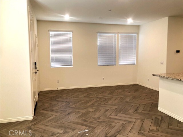 Building Photo - 40448 Calle Real