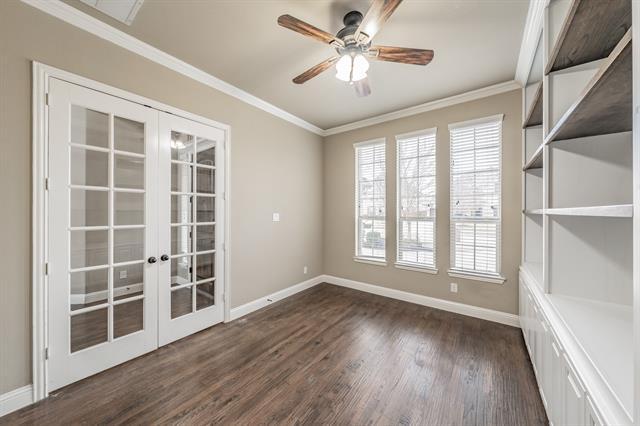 Building Photo - 1614 Chisholm Trail