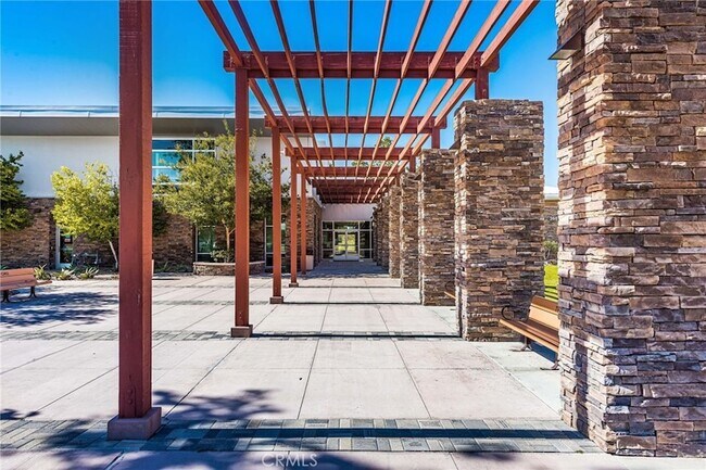 Building Photo - 3441 E Berkshire Ct