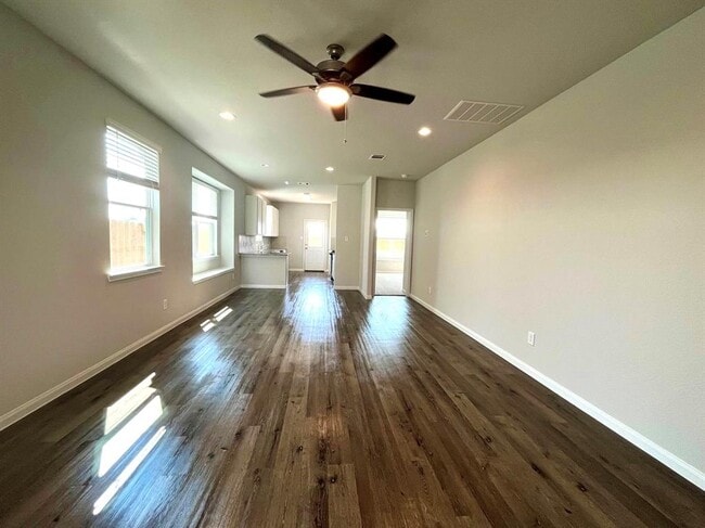 Building Photo - 4814 Blue Jacaranda Wy