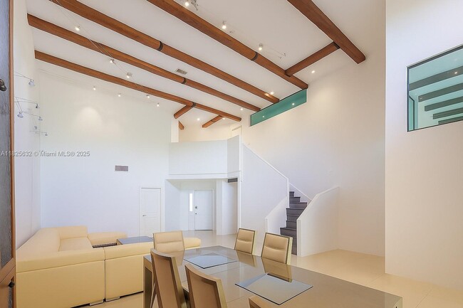 Building Photo - 9318 NW 50th Doral Cir S