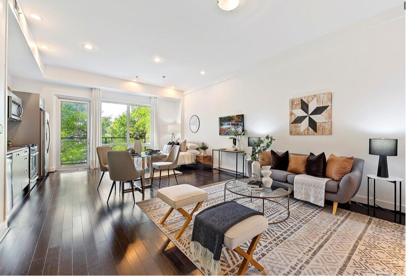 Building Photo - 1133 Metropolitan Ave