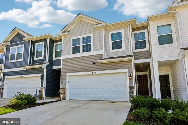 Building Photo - 671 Beadlilly Wy