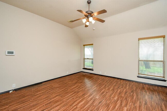 Building Photo - 11743 Berkway Trail