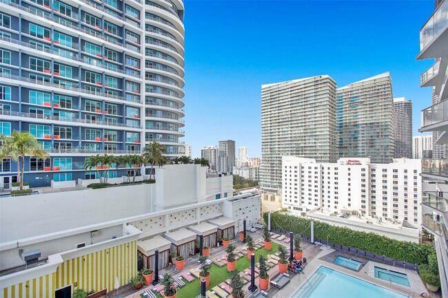 Building Photo - 1300 S Miami Ave