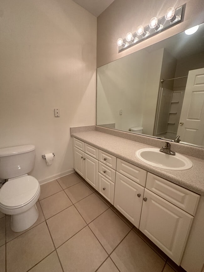 Building Photo - 2026 Whitemarsh Way