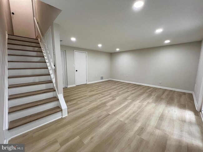 Building Photo - 3715 Bonnybridge Pl