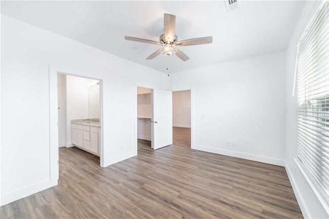 Building Photo - The Benton -  200 Ryan Unit Randolph | Woodruff