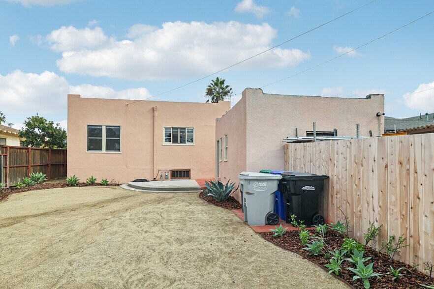 Building Photo - 3114 Bancroft St