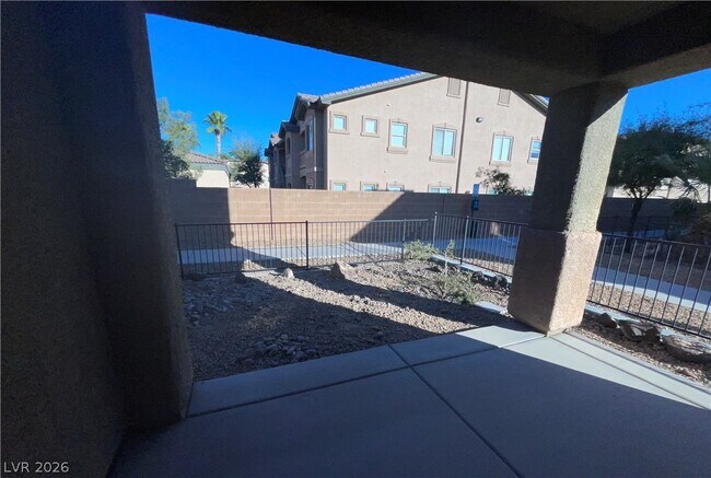 Building Photo - 8996 Partridge Hill St