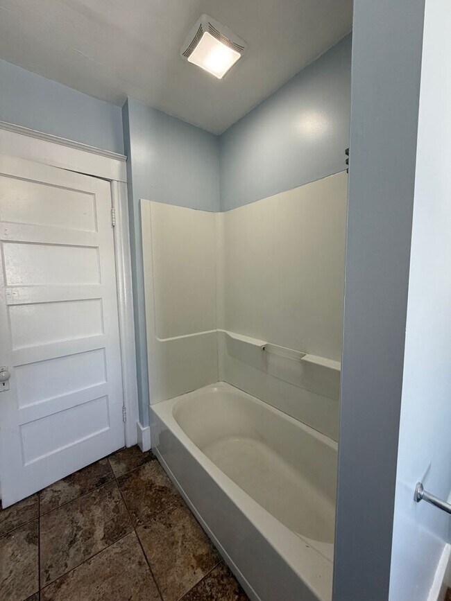 Building Photo - 93-95 Stoddard Avenue