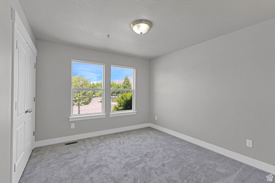Building Photo - 849 W 1350 S