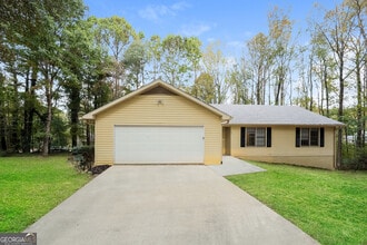 Building Photo - 100 Nandover Way