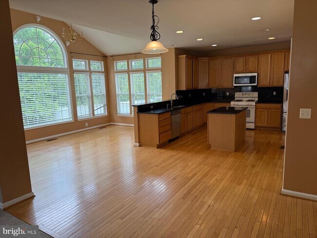Building Photo - 9629 Janet Rose Ct