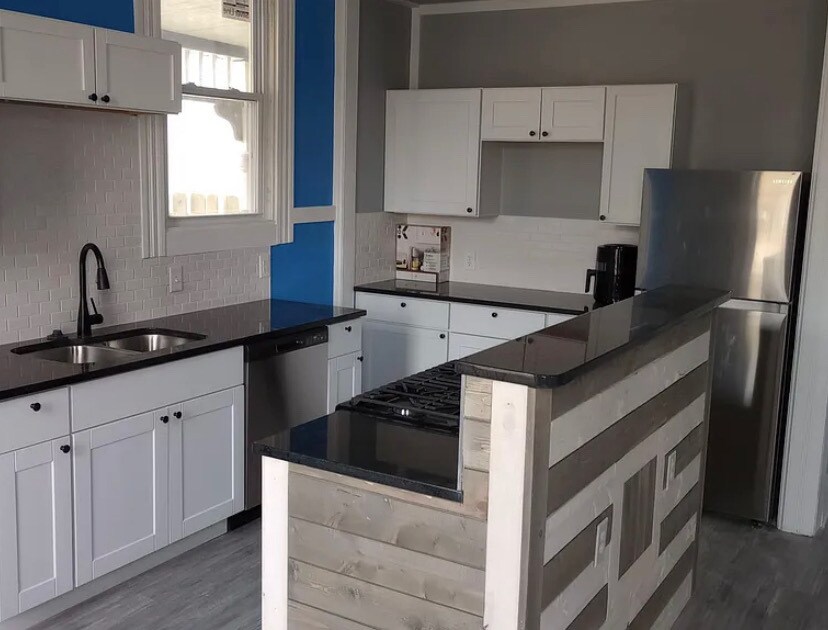 Building Photo - 3801 Whitman Ave