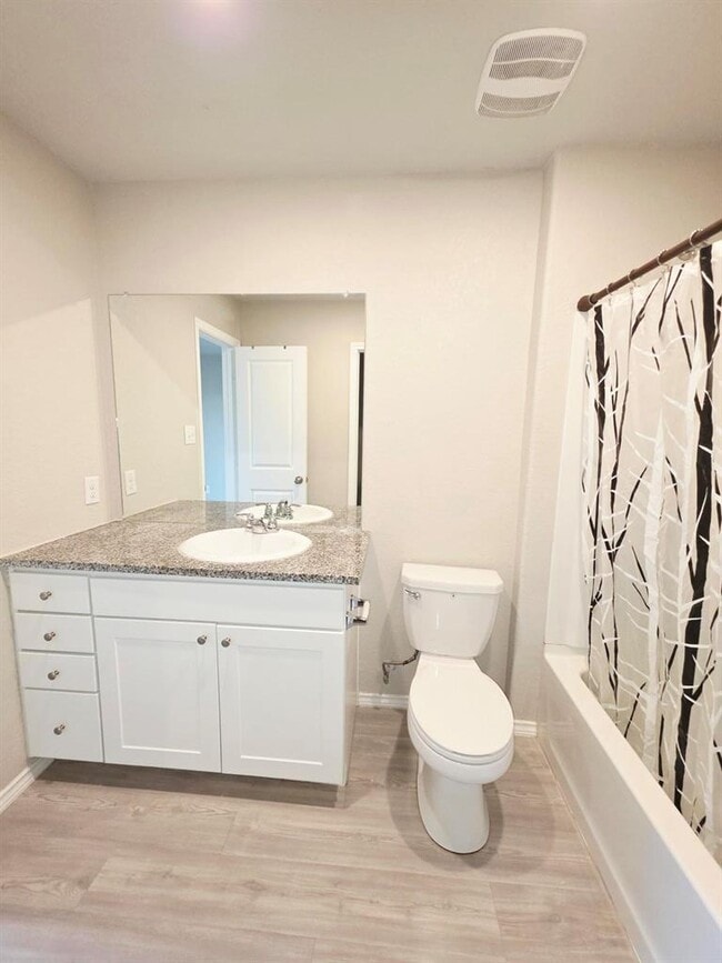 Building Photo - 10799 Prusiner Dr