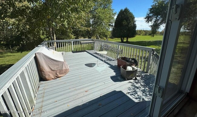 Building Photo - 394 Dennis Rd