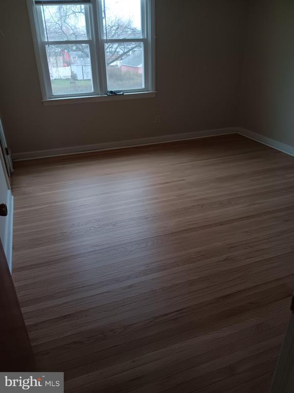 Building Photo - 4 S Academy Ave