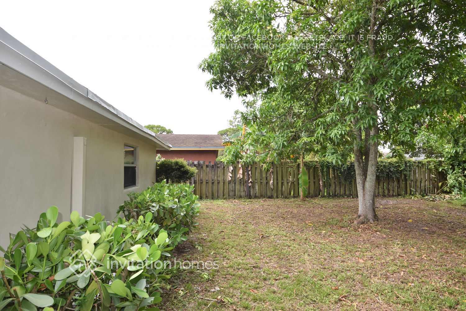Building Photo - 341 SW 64th Ave