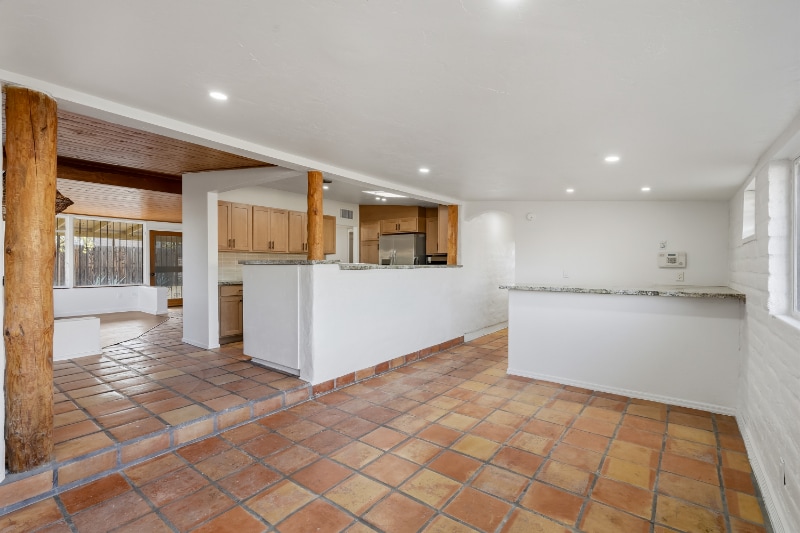 Building Photo - 6814 E Koralee St