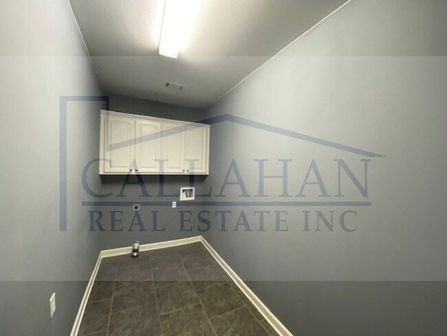 Building Photo - Sherwood 4 Bedroom in Stonehill