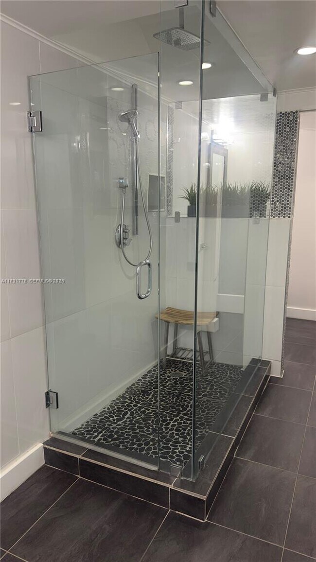 Building Photo - 19390 Collins Ave