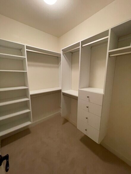 Building Photo - 3610 Capoterra Way