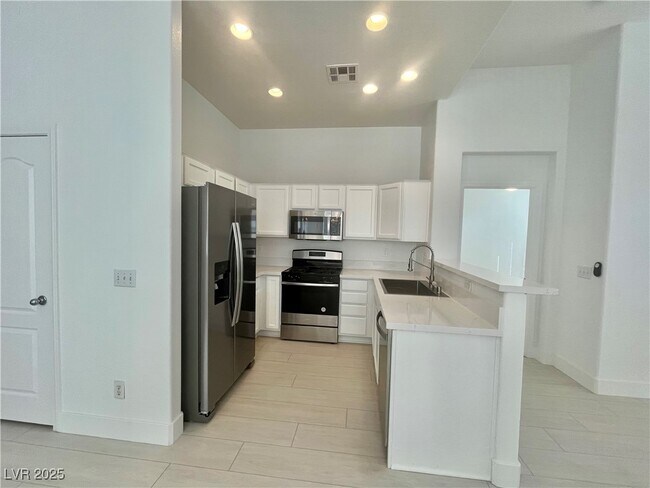 Building Photo - 10748 Tuscan Ct