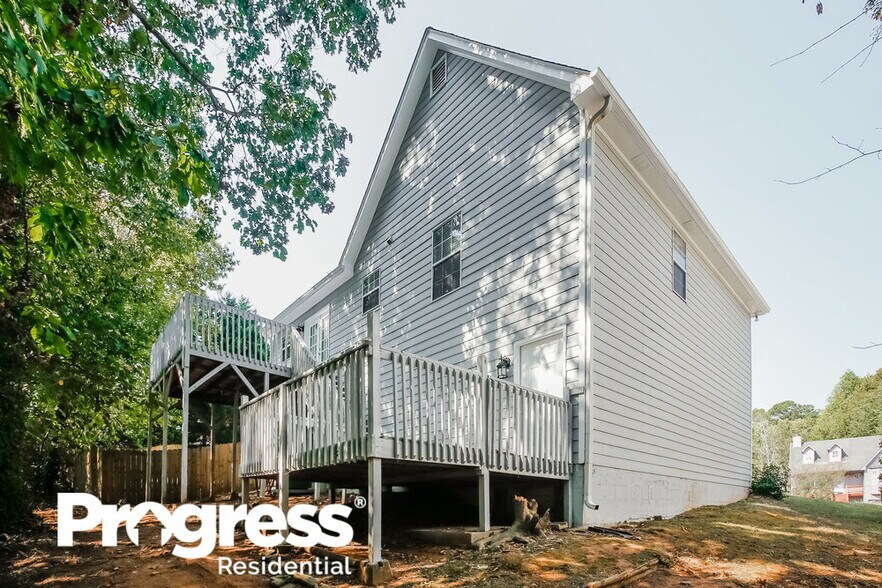 Building Photo - 2756 Sanibel Ln SE