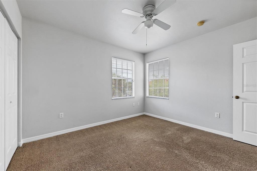 Building Photo - 1010 Villagio Cir