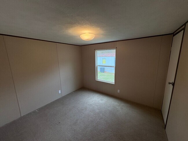 Building Photo - 2861 Renfroe Rd
