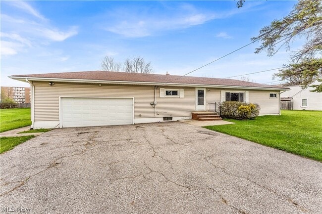 Building Photo - 25121 Price Rd