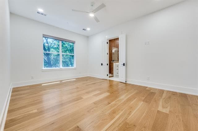 Building Photo - 6499 Royalton Dr