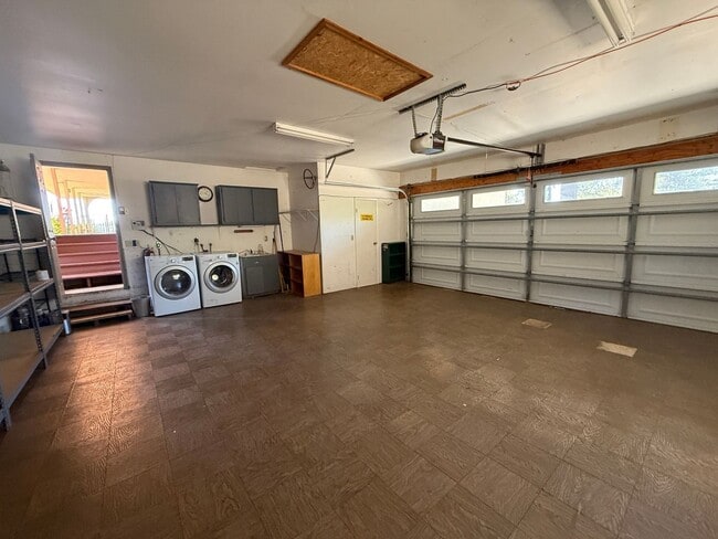 Building Photo - Beautiful Lake View Home for Rent in Lake of the Pines 3 Bed | 2.5 Bath | 1,775 Sq Ft