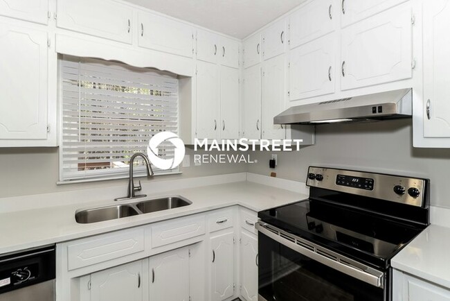 Building Photo - 1401 Timbercrest Dr