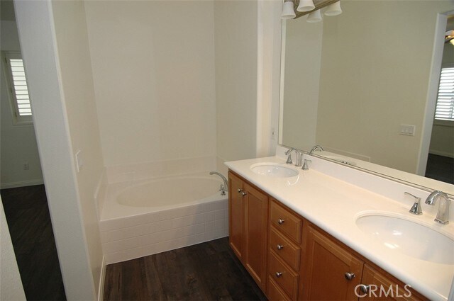 Building Photo - 225 Lockford